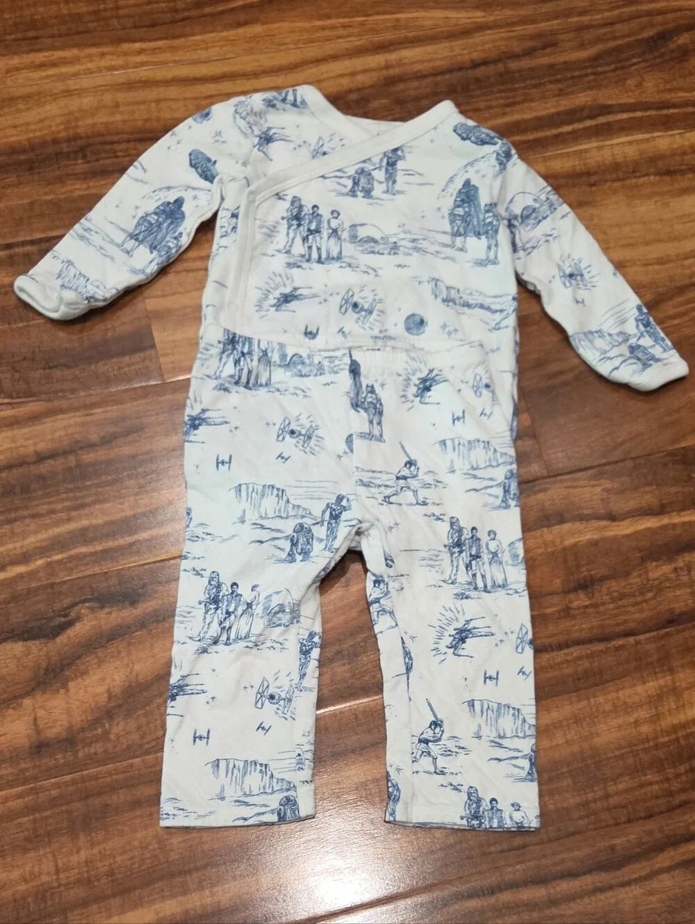 Janie and Jack x Disney EUC 12-18 Months Star Wars Bodysuit and Pants Set